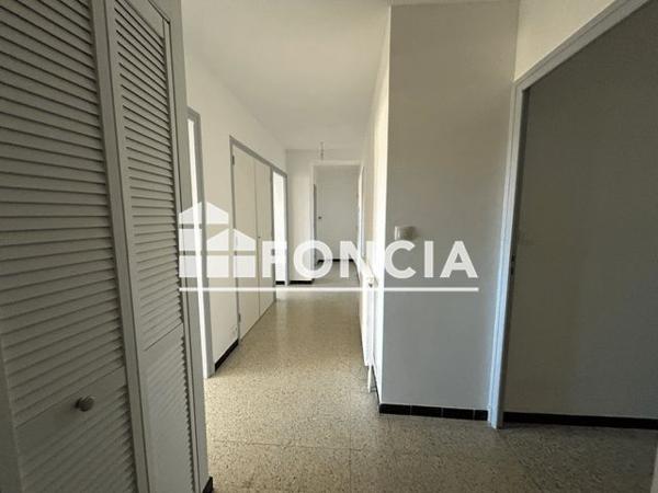 Location Appartement 5 pièces 125.4 m² - 15 RUE DU DOCTEUR CADET Tournon-sur-rhone 07300