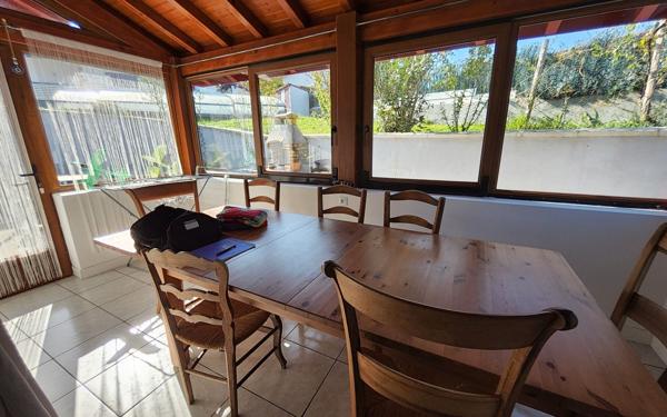 Maison à vendre    5 pièces • 108 m2 Mouguerre