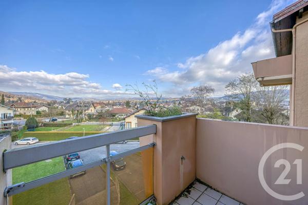 Appartement T4 à vendre  5 pièces - 99,85 m 2   RUMILLY  - 74