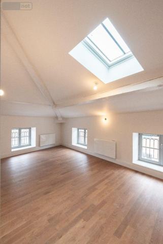 Appartement rénové à vendre à Mâcon en Saône-et-Loire (71000), ref : 13779/911   
MACON CENTRE