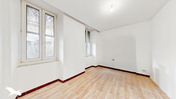 Appartement 260 000 € Marseille 05 3 p 63 m² DPE D
