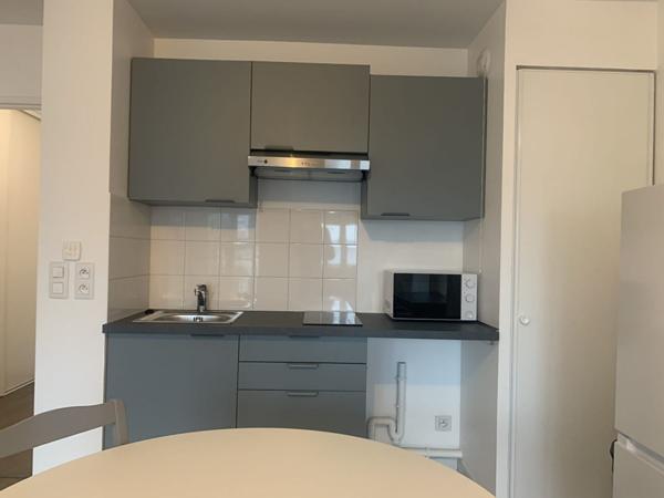 Antony (92160) Studio Meublé avec Parking Sécurisée