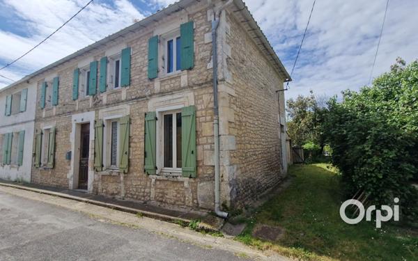 Maison à vendre    4 pièces •  Le Gua
