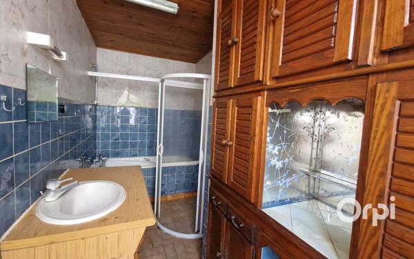 Maison à vendre    4 pièces •  Le Gua