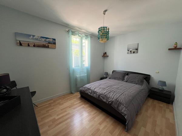 MAISON PLAIN PIED PROCHE MER PORT DES BARQUES