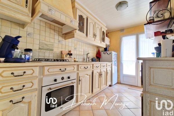 Maison à vendre 5 pièces 69 m² Mantes-la-Jolie