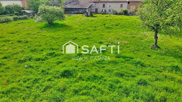 EXCLUSIVITÉ – TERRAIN CONSTRUCTIBLE À SAINT-SIMÉON-DE-BRESSIEUX