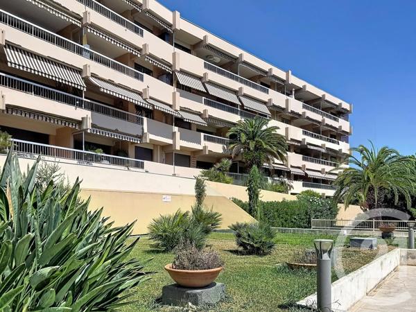 Appartement F2 à vendre  2 pièces - 52,90 m 2   NICE  - 06