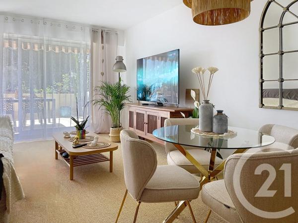 Appartement F2 à vendre  2 pièces - 52,90 m 2   NICE  - 06