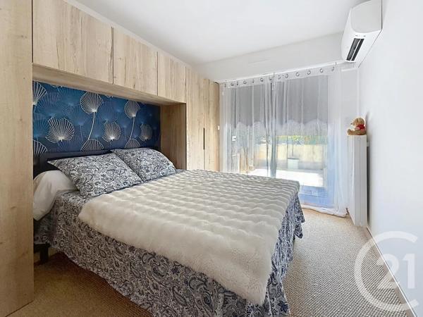 Appartement F2 à vendre  2 pièces - 52,90 m 2   NICE  - 06