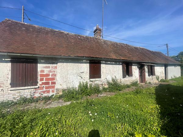 Longère de plain pied avec dépendance sur un secteur recherché