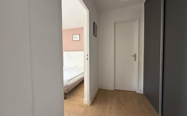 Appartement à vendre    4 pièces • 84,66 m2 Écully