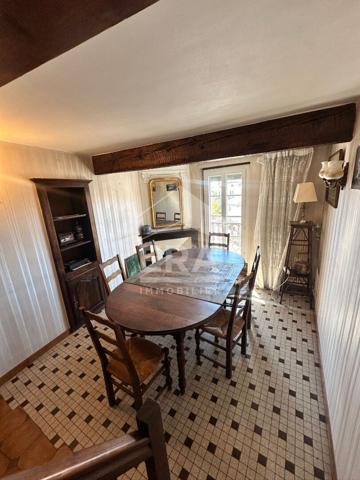 Appartements Gaillac 9 pièce(s) 196 m2