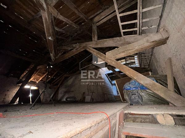 Appartements Gaillac 9 pièce(s) 196 m2