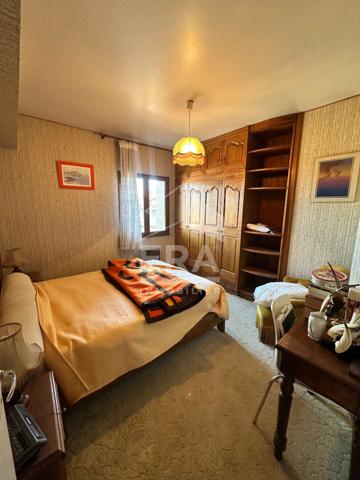 Appartements Gaillac 9 pièce(s) 196 m2