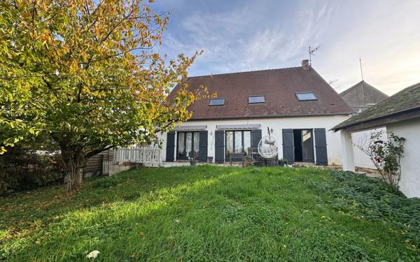 Maison à louer    7 pièces •  Le Plessis-Placy