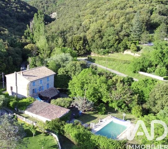 Maison à vendre 8 pièces 272 m² Viviers
