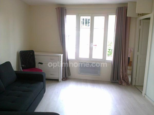 Appartement à louer 1 pièces VERSAILLES (78)