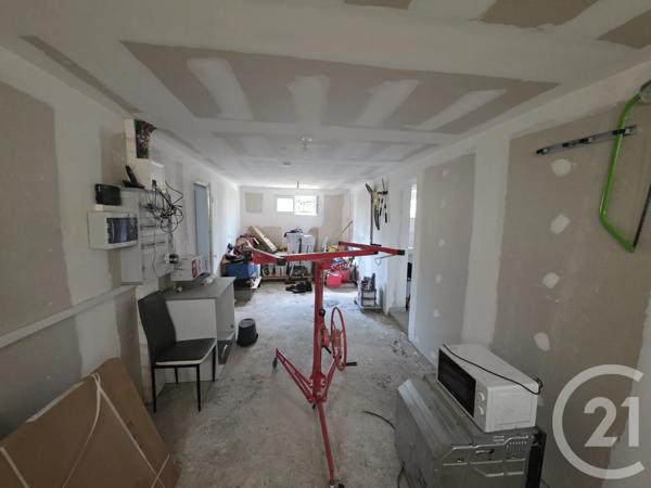 Maison à vendre  7 pièces - 158,05 m 2   RODILHAN  - 30