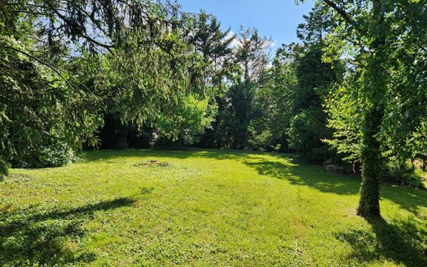 Maison à vendre    5 pièces • 130 m2 Charly