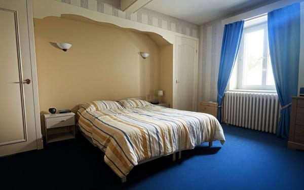 Maison à vendre    5 pièces • 130 m2 Charly