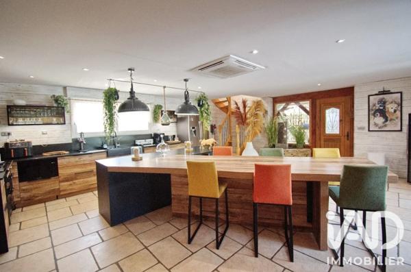 Maison à vendre 4 pièces 165 m² Mèze