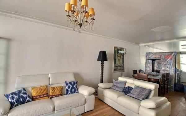 Appartement à louer    3 pièces • 90 m2 Paris 16