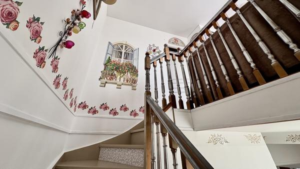 PROPRIÉTÉ FAMILIALE D’EXCEPTION – 187 m² – TERRAIN 782 m² – PROCHE GOLF