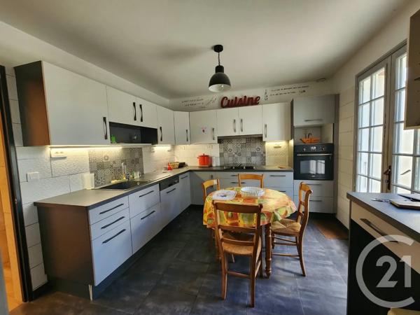 Maison à vendre  7 pièces - 146 m 2   VENETTE  - 60
