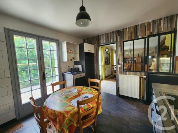 Maison à vendre  7 pièces - 146 m 2   VENETTE  - 60