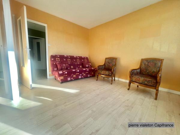 T4 lumineux 83m2 avec garage-Double séjour-2 chambres-138000€