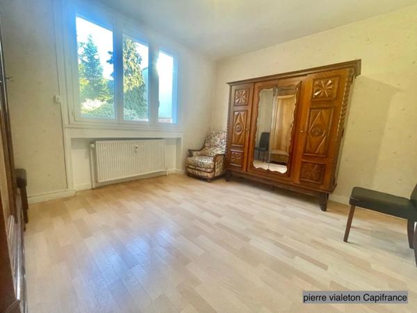 T4 lumineux 83m2 avec garage-Double séjour-2 chambres-133000€