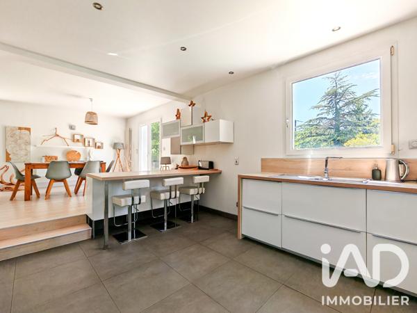 Maison à vendre 7 pièces 167 m² Lozanne