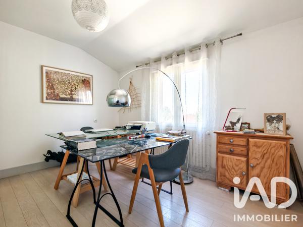 Maison à vendre 7 pièces 167 m² Lozanne