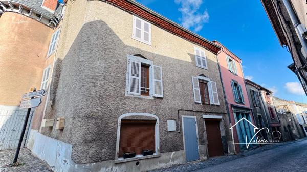 Maison de caractère au cœur du village médiéval de Blesle