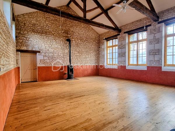 Maison en pierre de 171 m²