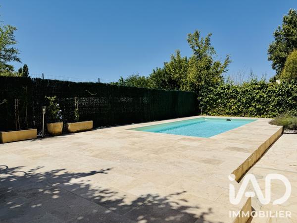 Maison à vendre 8 pièces 217 m² Aix-en-Provence