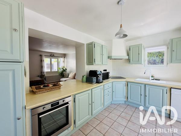 Maison à vendre 8 pièces 217 m² Aix-en-Provence