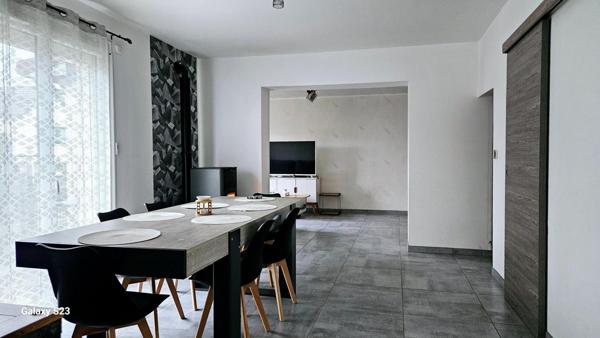 Une opportunité rare sur le marché : confort, luminosité, calme avec un cadre de vie privilégié à découvrir sans tarder !!!!