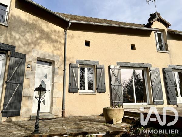 Location maison 7 pièces 235 m² Saint-Junien