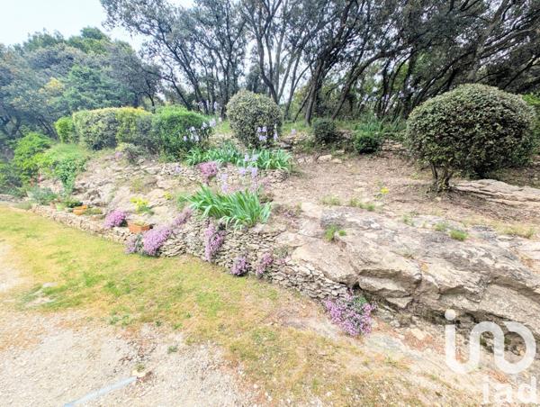 Maison à vendre 5 pièces 154 m² Vacqueyras