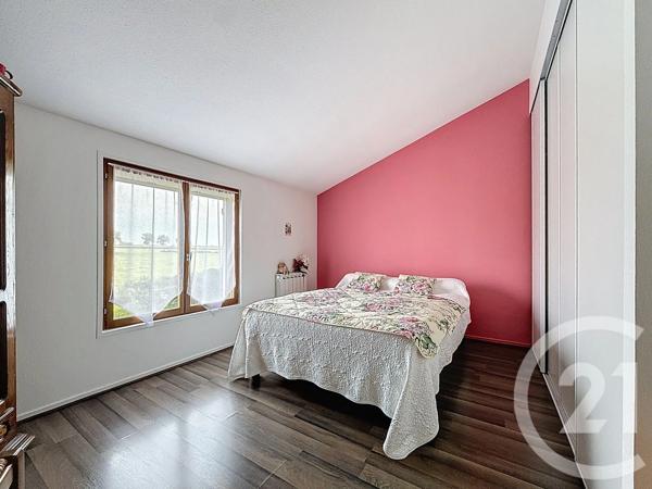 Maison à vendre  5 pièces - 105 m 2   VARENNES SUR ALLIER  - 03
