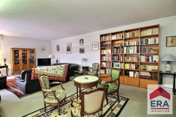Appartement à Orange 164m2 - Résidence de standing - Centre ville