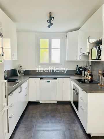 Maison 8 pièces - 165 m² Exclusivité efficity