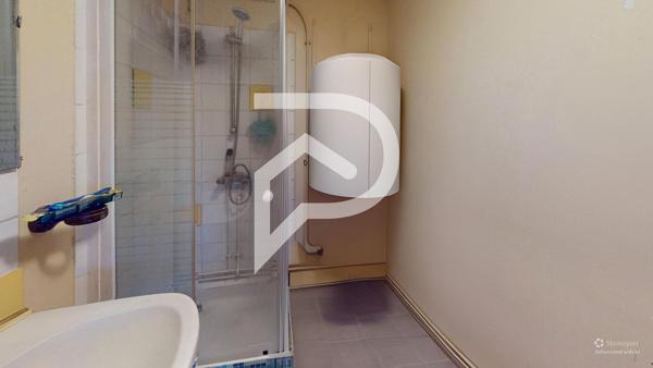 Immeuble de rapport 13 pièces 214.5 m2