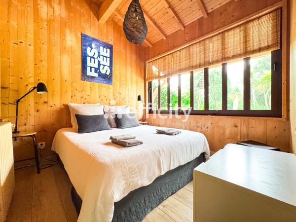 Maison 7 pièces - 208 m²