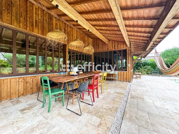 Maison 7 pièces - 208 m²