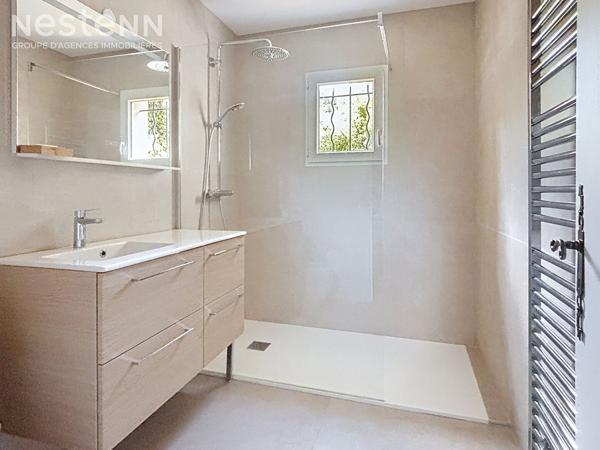 Villa 7 pièces de 205m2 à Gareoult