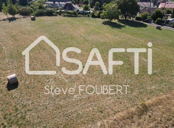 TERRAIN CONSTRUCTIBLE DE 1076 M2