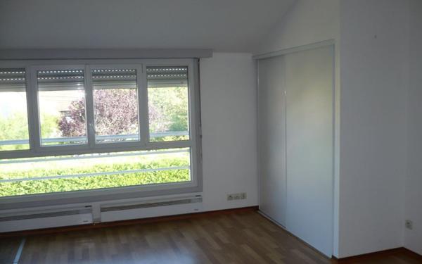 Appartement à louer    2 pièces • 52,40 m2 Rouvres-en-Plaine